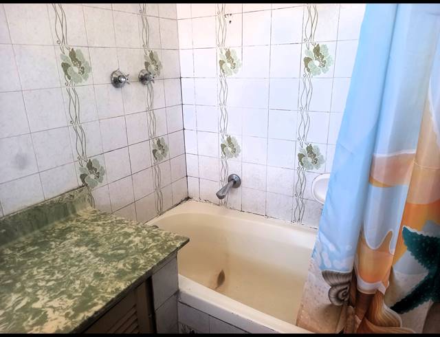 2 bed property for sale in WINKLESPRUIT